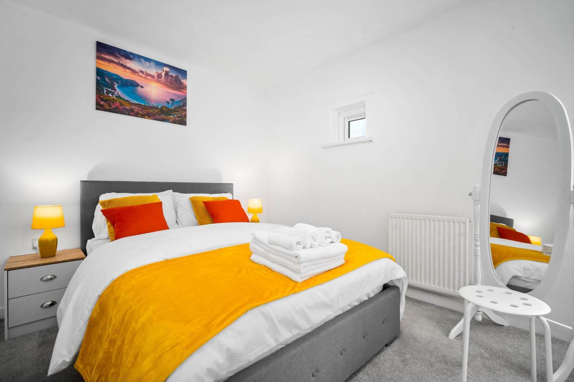 Luxury New House With Free Parking Birmingham Exterior foto